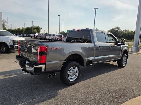 New 2026 Ford F250 XLT w/ XLT Premium Package AWD/4WD image 11