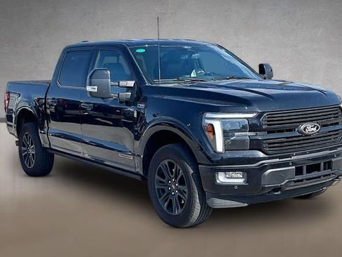 Certified 2025 Ford F150 Platinum AWD/4WD image 8