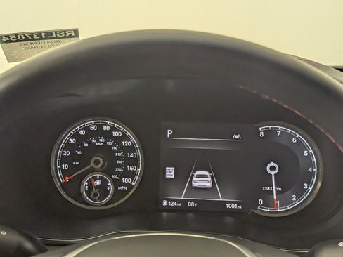 Used 2024 Genesis G70 2.5T w/ Sport Prestige Package image 19