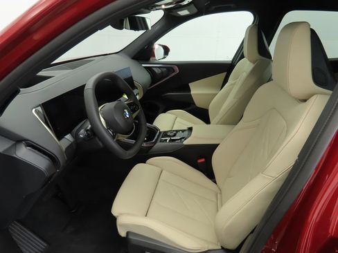 Used 2025 BMW X3 xDrive30i w/ Premium Package image 21