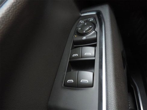 New 2025 GMC Sierra 1500 Elevation image 22