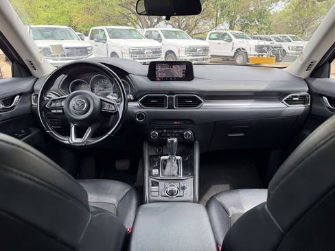 Used 2017 MAZDA CX-5 Touring image 14