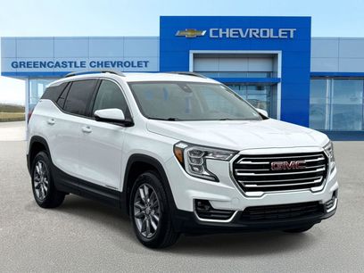 Used 2024 GMC Terrain SLT