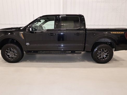 New 2025 Ford F150 Tremor w/ Equipment Group 402A High image 6