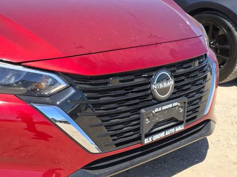 Used 2024 Nissan Sentra SV FWD image 5