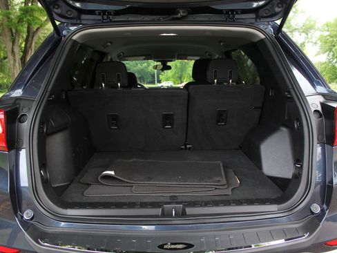 Used 2018 Chevrolet Equinox LT FWD image 21