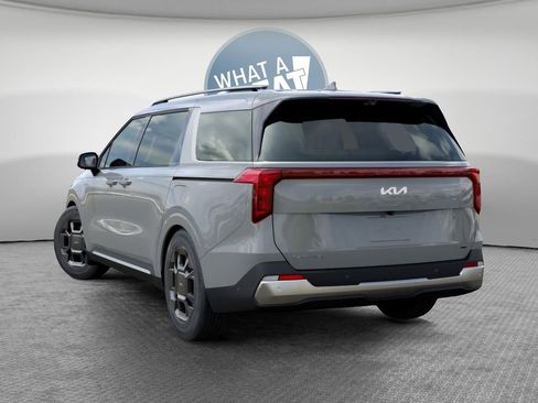 New 2026 Kia Carnival SX FWD image 4