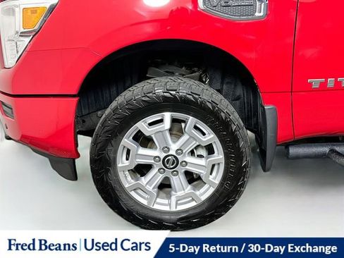 Used 2022 Nissan Titan SV w/ SV Convenience Package AWD/4WD image 37