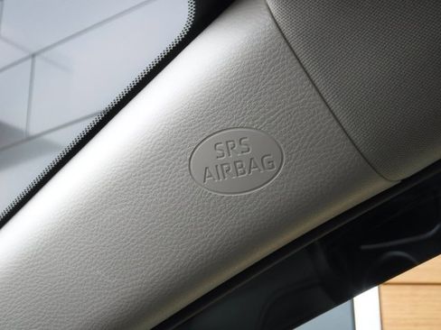 Used 2022 Toyota Camry XLE w/ Navigation Upgrade Package image 43