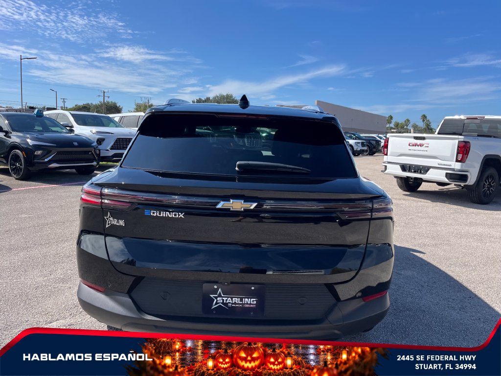Used 2026 Chevrolet Equinox EV LT FWD image 6