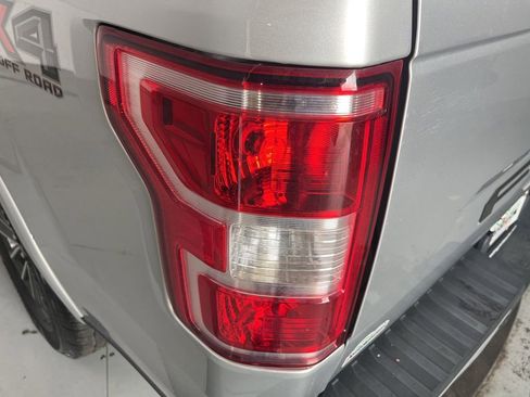 Used 2018 Ford F150 XLT w/ Equipment Group 302A Luxury AWD/4WD image 46