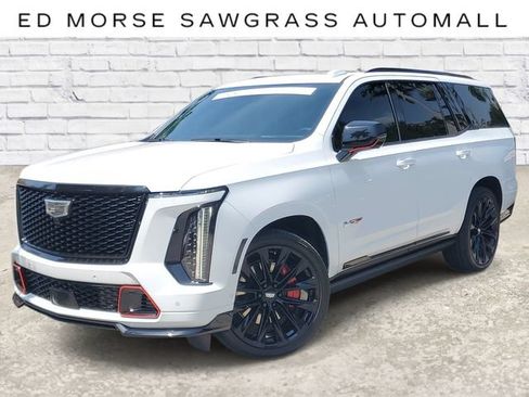 Certified 2026 Cadillac Escalade V w/ LPO, ONYX Package AWD/4WD image 1
