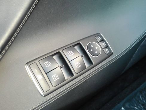 Used 2015 Tesla Model S P85D image 32