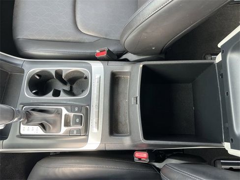 Certified 2024 Kia Carnival LX image 20