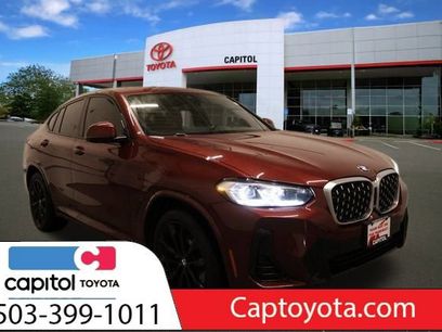 Used 2022 BMW X4 xDrive30i w/ M Sport Package 2