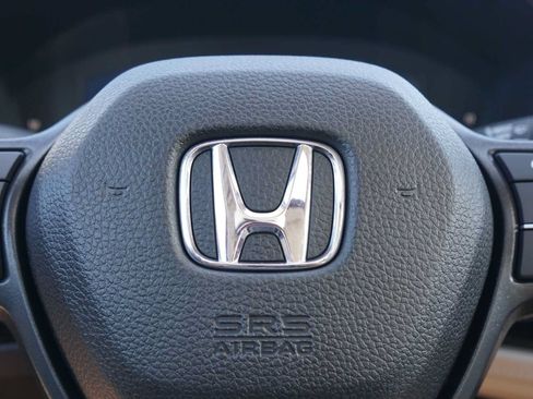 Used 2024 Honda Accord EX-L image 14