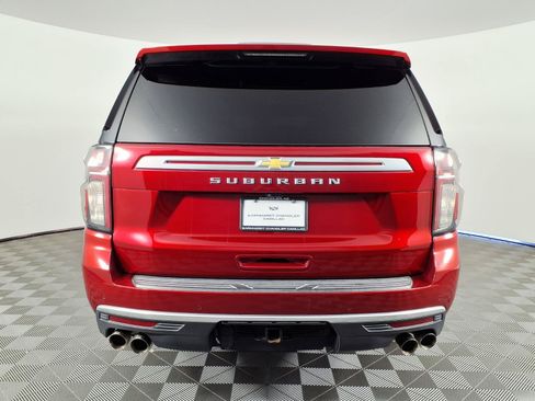 Used 2021 Chevrolet Suburban High Country RWD image 5