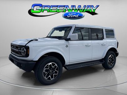New 2025 Ford Bronco Outer Banks