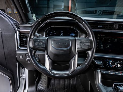 Used 2023 GMC Sierra 1500 Denali Ultimate AWD/4WD image 18