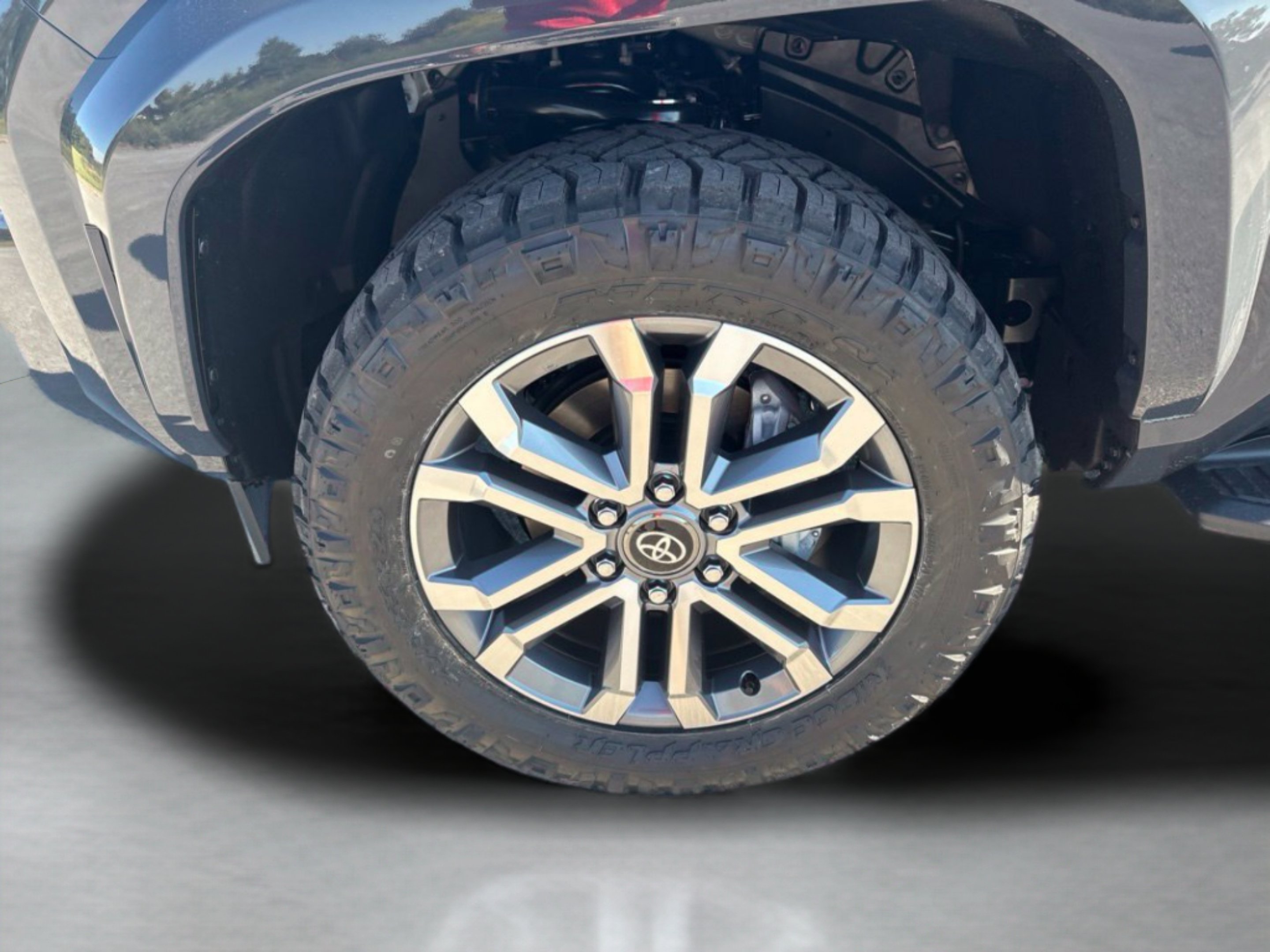 New 2026 Toyota 4Runner Limited AWD/4WD image 28