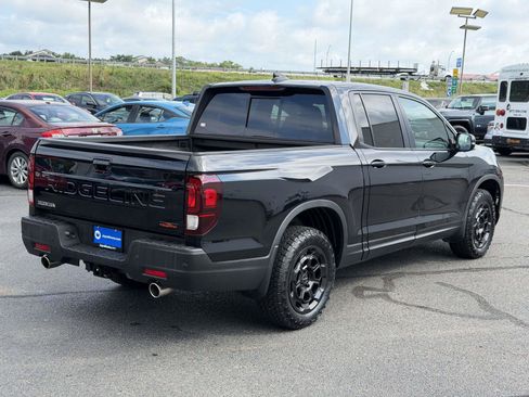 Certified 2025 Honda Ridgeline TrailSport+ image 2