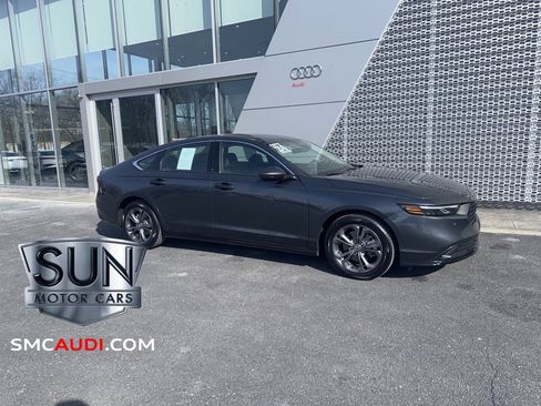 Used 2024 Honda Accord EX-L image 2