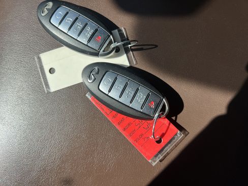 Used 2021 INFINITI QX80 Premium Select w/ Cargo Package image 38