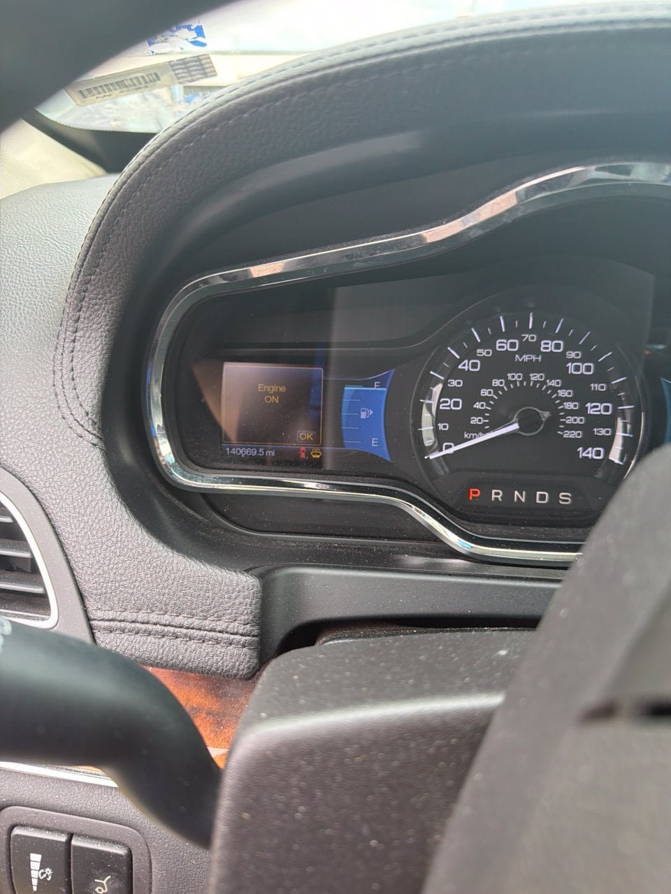 Used 2013 Lincoln MKT AWD image 5