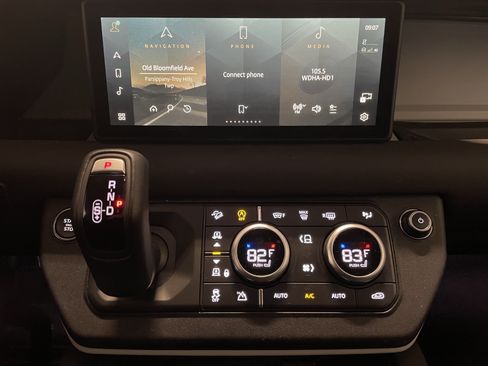 Certified 2024 Land Rover Defender 110 S image 19