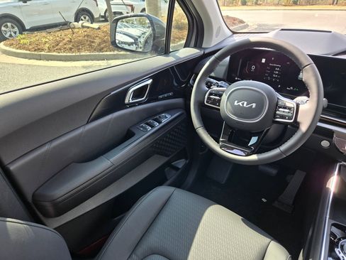 New 2026 Kia Carnival SX Prestige image 9