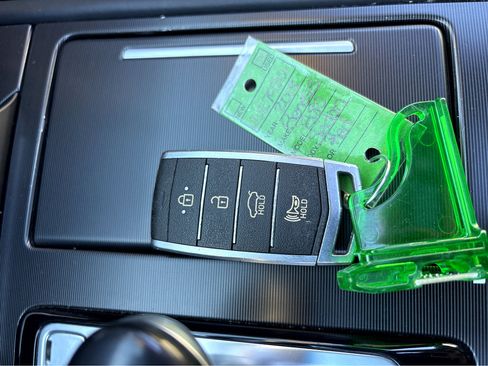 Used 2018 Genesis G80 3.3T Sport image 32