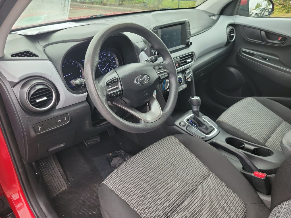 Used 2020 Hyundai Kona SE FWD image 12