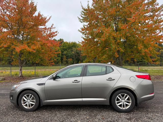 Used 2013 Kia Optima LX FWD image 2