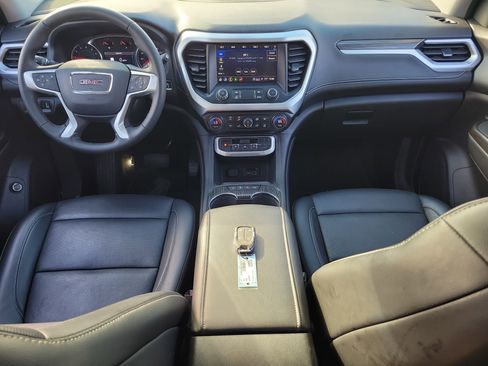 Used 2023 GMC Acadia SLT image 14