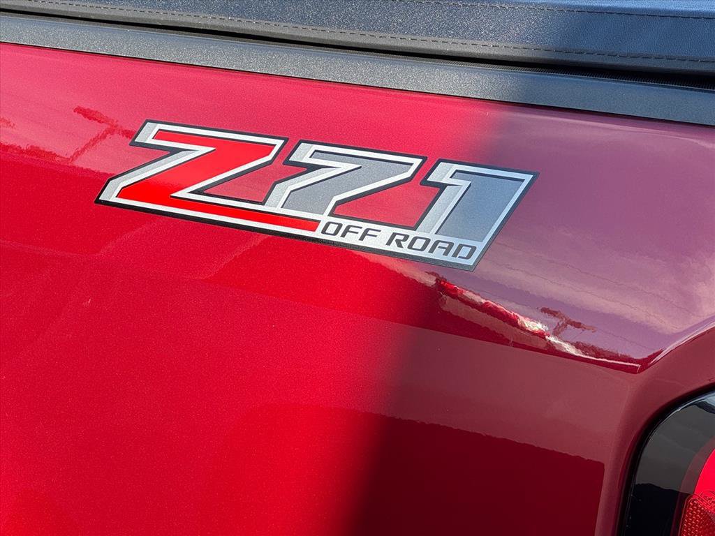 Used 2018 Chevrolet Colorado Z71 AWD/4WD image 7