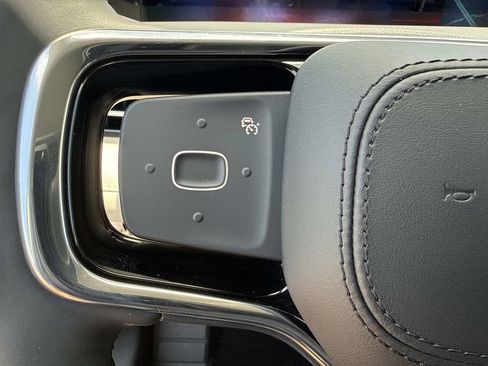 New 2026 Lincoln Nautilus Premier AWD/4WD image 33