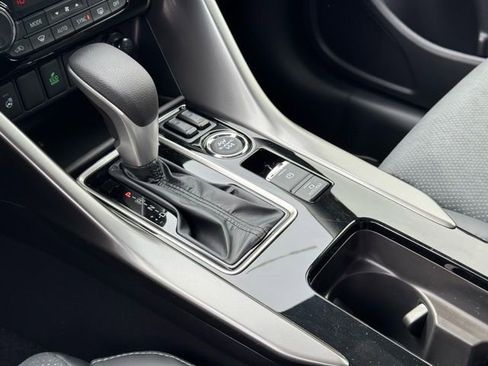 New 2026 Mitsubishi Eclipse Cross AWD image 15