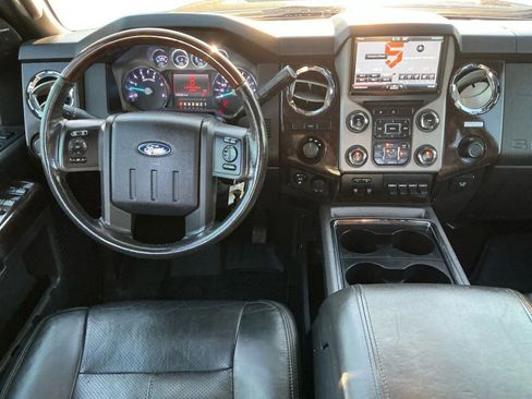 Used 2016 Ford F450 Platinum w/ FX4 Off Road Package AWD/4WD image 17
