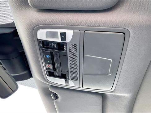 Used 2020 Acura MDX w/ Technology Package FWD image 31
