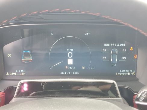 New 2025 Lincoln Corsair Reserve w/ Equipment Group 202A image 19