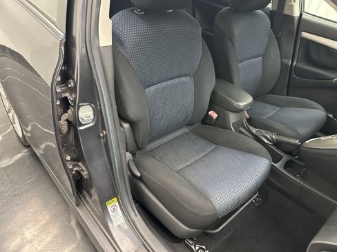 Used 2009 Toyota Matrix XRS w/ All Weather Guard Pkg image 9