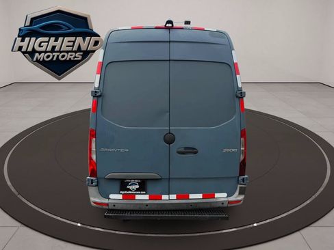 Used 2019 Mercedes-Benz Sprinter 170 image 5