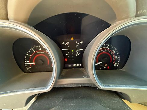 Used 2010 Toyota Highlander SE image 27