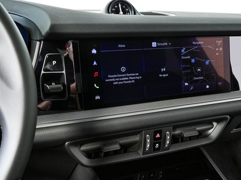 New 2026 Porsche Cayenne Coupe AWD/4WD image 13