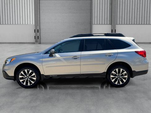 Used 2016 Subaru Outback 2.5i Limited AWD/4WD image 2