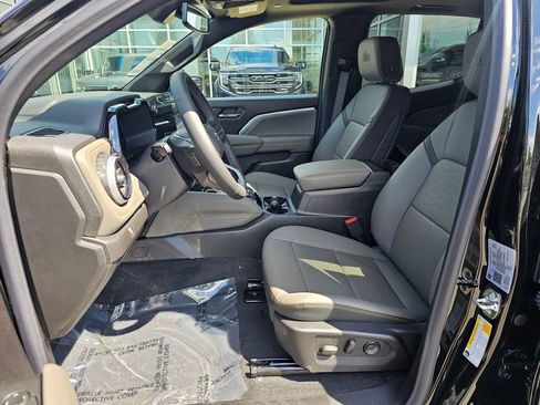 New 2026 Chevrolet Colorado ZR2 w/ ZR2 Bison Edition AWD/4WD image 21