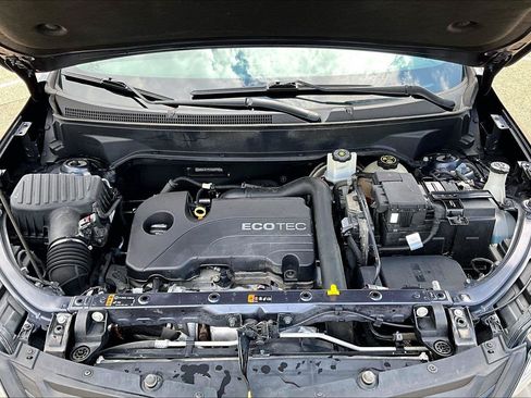 Used 2018 Chevrolet Equinox LT FWD image 11
