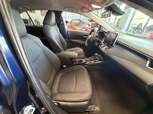 Used 2021 Toyota Corolla LE FWD image 27