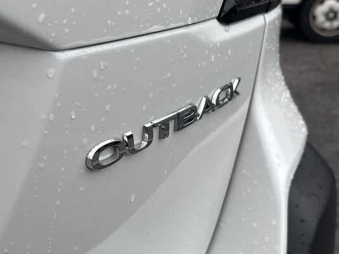 Certified 2025 Subaru Outback Premium AWD/4WD image 12