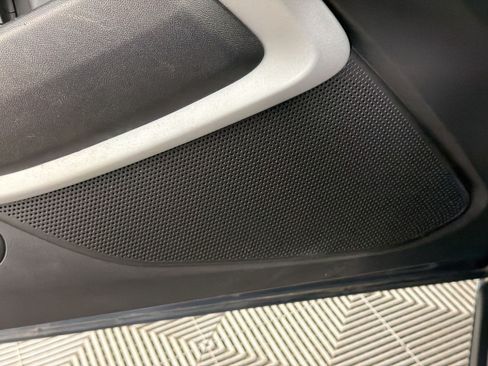 Used 2019 Chevrolet Camaro SS RWD image 26